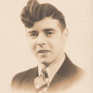 Adelon Vink in 1941. Foto van zijn zoon Bart Vink.