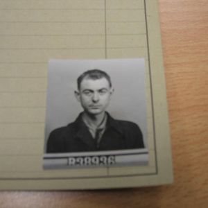 Foto van Johann Rennenberg op de Arbeidskaart uit 1944. Bron: Landesarchief Merseburg