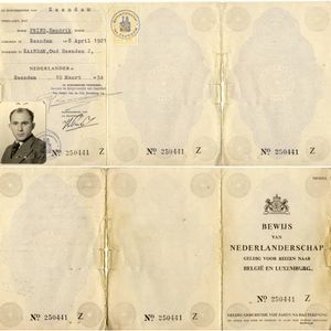Bewijs van Nederlanderschap van Henk Prins uitgegeven op 10 maart 1954.
