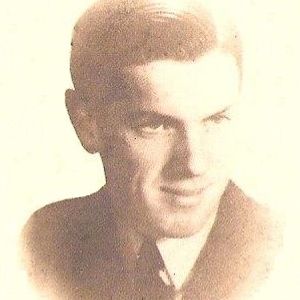 Foto van Fons van Laarhoven overgenomen van het bidprentje