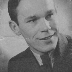 Geert Sikkens, gefotografeerd in januari 1944. Foto A. Oosterbaan-Sikkens.