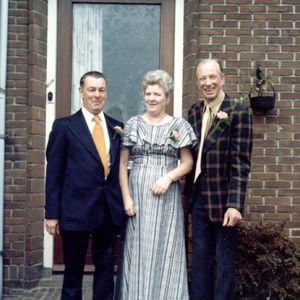 Rechts staat Engel van der Meij. Foto 14 oktober 1976. Ontvangen van kleinzoon Jimi van der Meij die in 2014 overleed